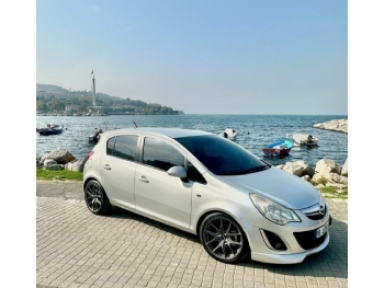 Corsa D makyajlı ön karlık